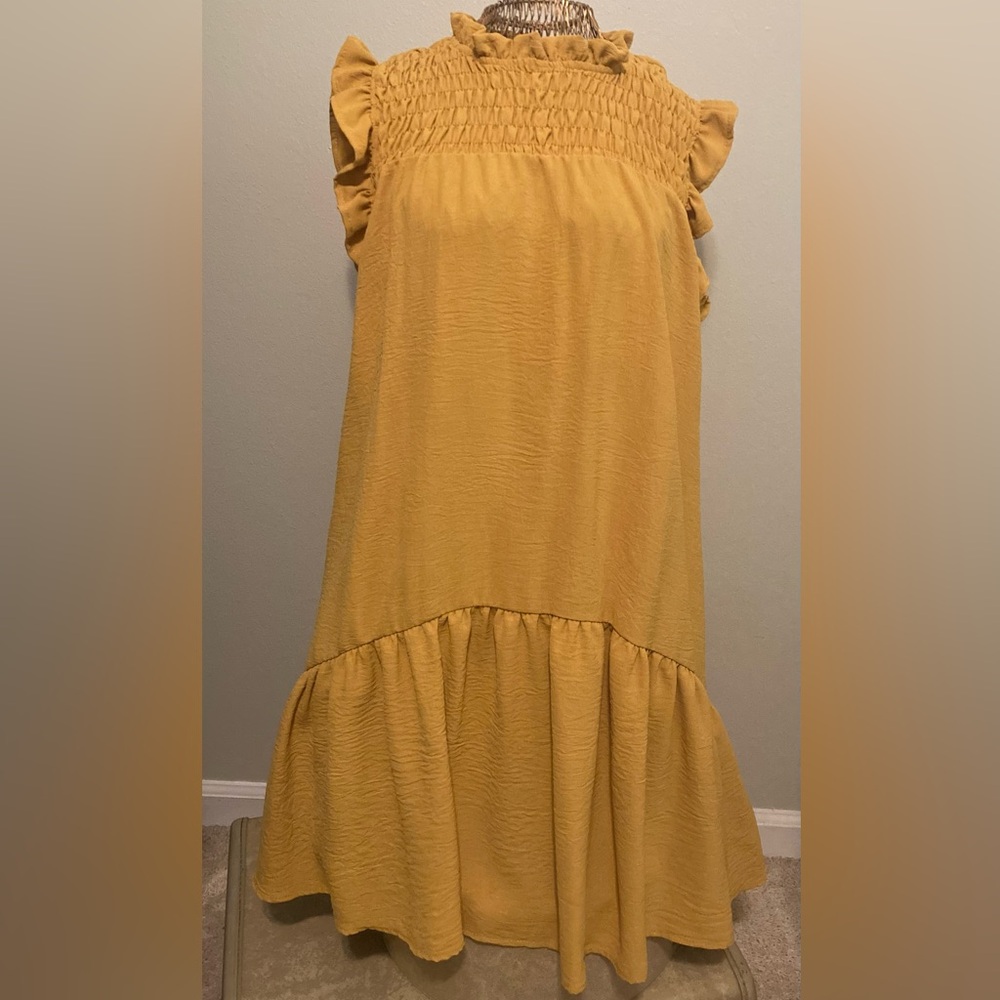 J. Her Smocked Ruffle Dress NWT - Picture 2 of 10